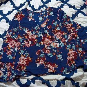 Floral v-neck blouse with bell sleeves